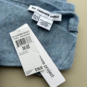 100% cashmere - Baby Blue Scarf